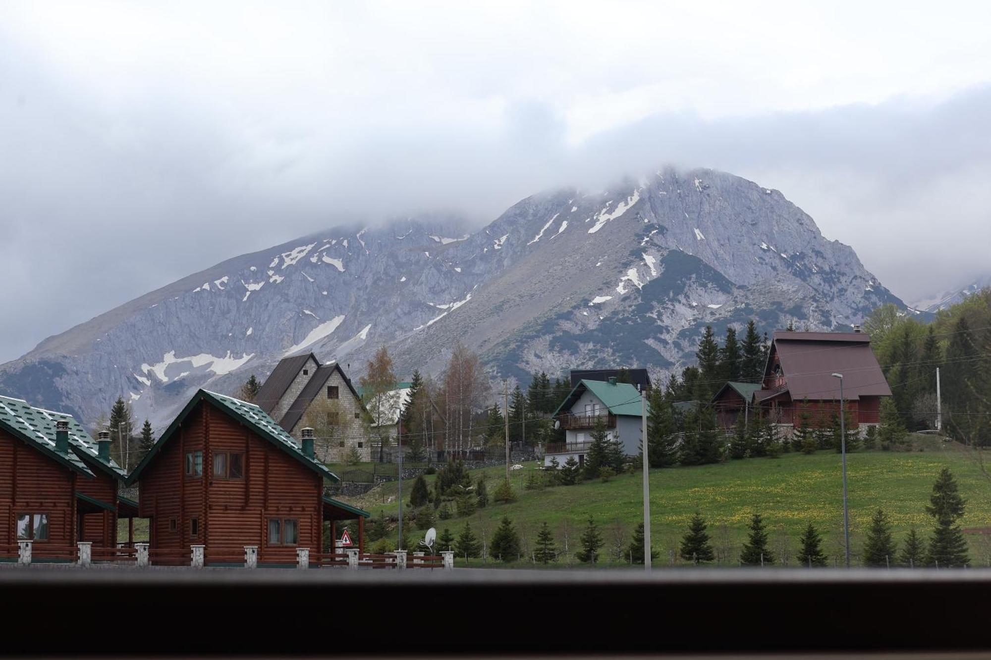 Portes Du Soleil - Zabljak Exterior foto