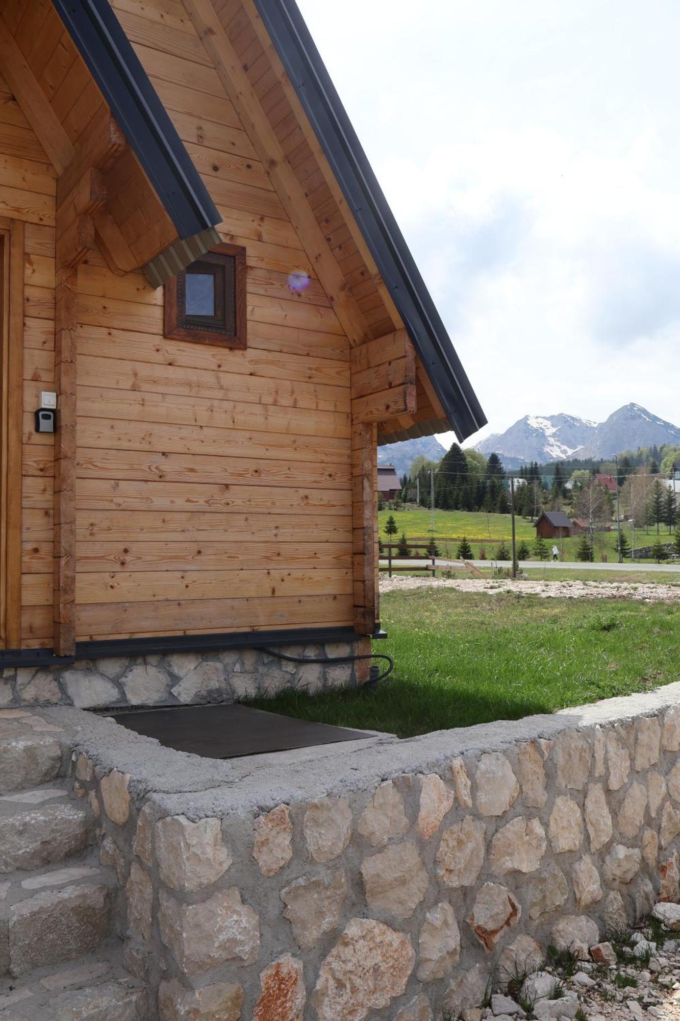Portes Du Soleil - Zabljak Exterior foto