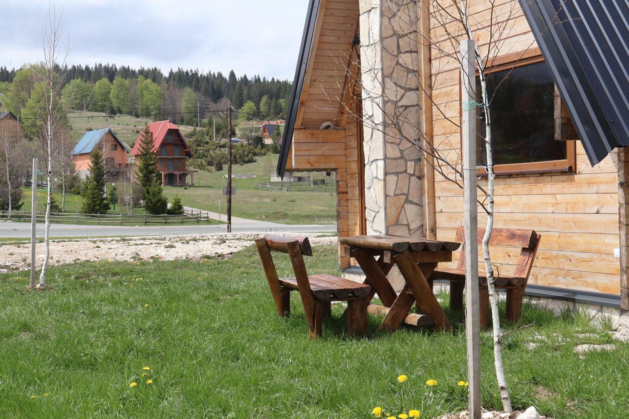 Portes Du Soleil - Zabljak Exterior foto